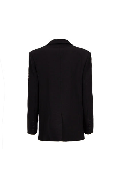 Gracefully Styled Garment for Any Occasion
