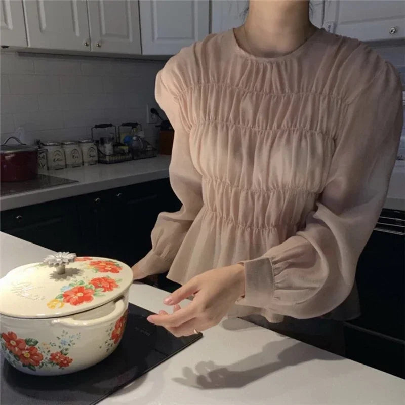 Elegantly Styled Blouse for Everyday Wear
