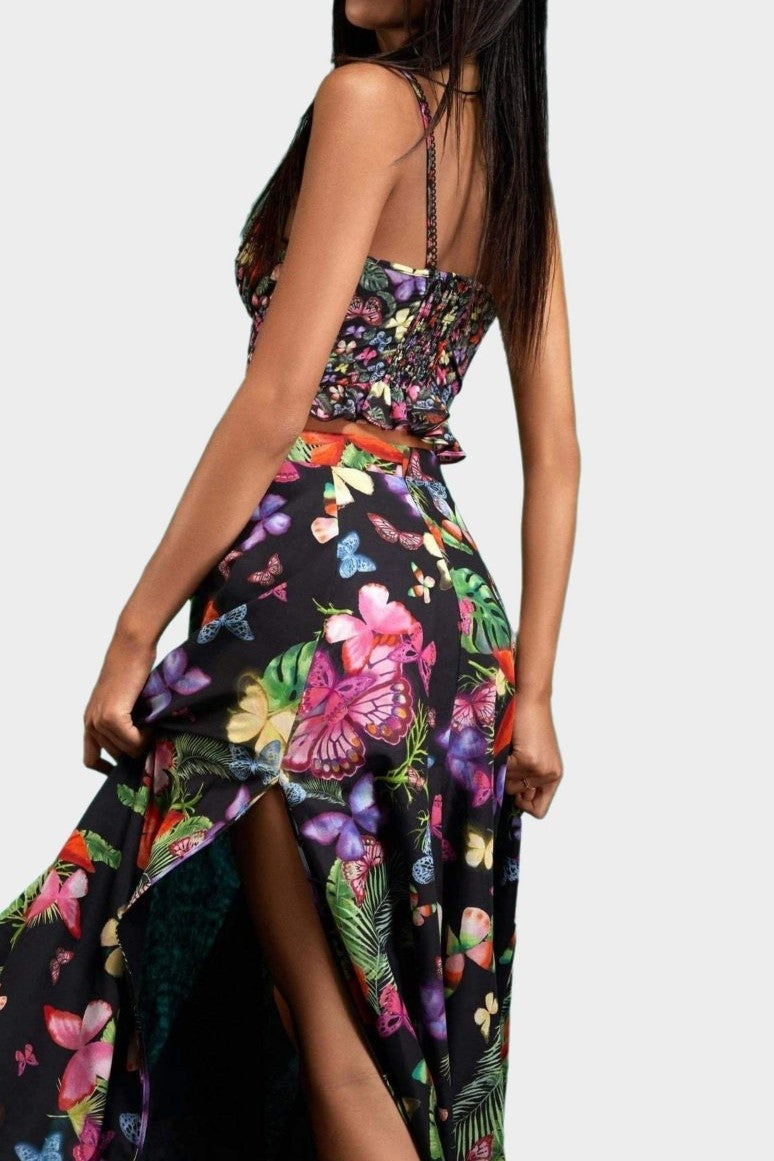 Beautifully Balanced Top with Timeless Character