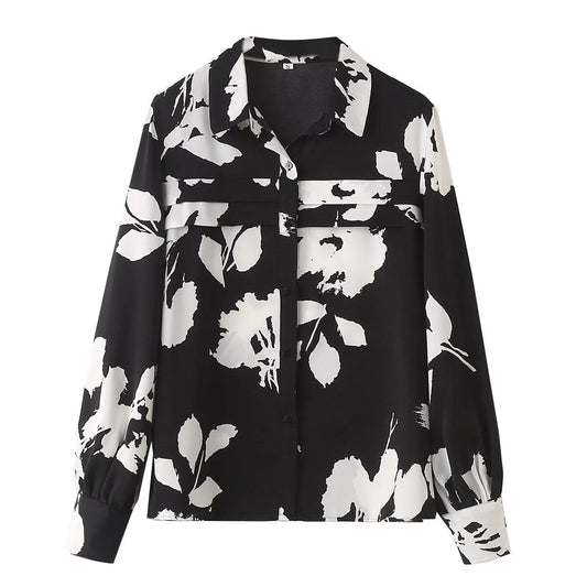 Classic Vintage Shirt with a Flattering Fit