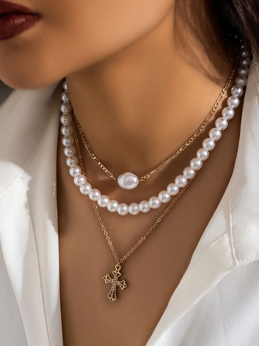 Sophisticated Garment with a Clean Classic Look