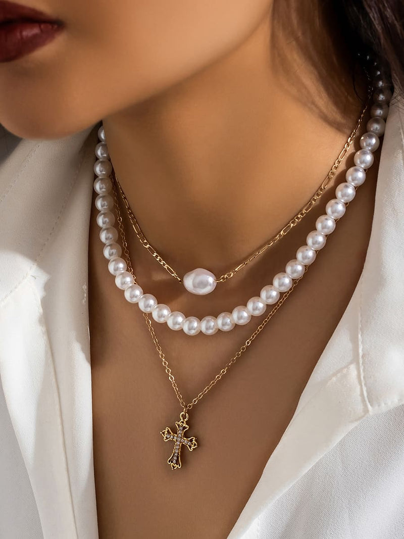 Sophisticated Garment with a Clean Classic Look