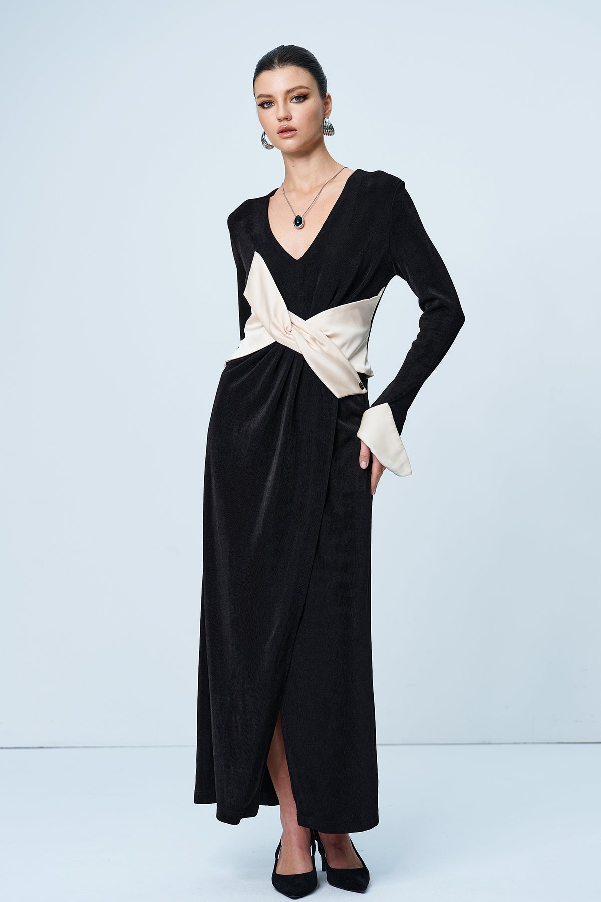 A Vintage Style Dress with Delicate Timeless Details