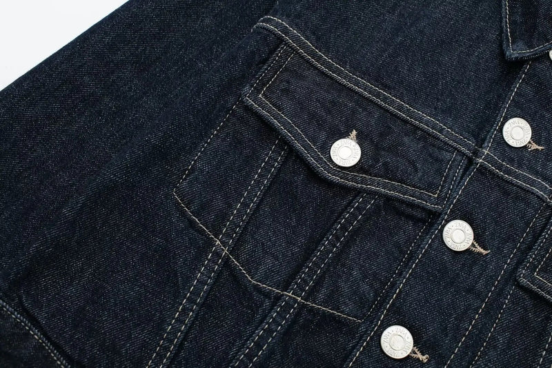 Beautifully Finished Jacket in a Timeless Design