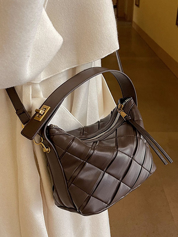 Classic Vintage Bag with a Flattering Fit