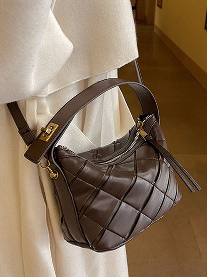 Classic Vintage Bag with a Flattering Fit