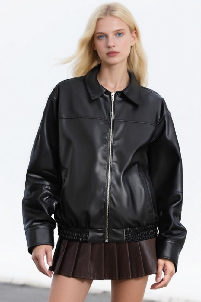 Well Tailored Jacket with a Graceful Silhouette
