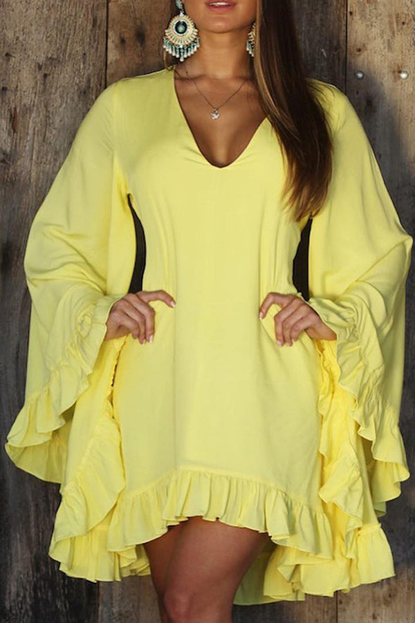 Classic Vintage Pullover with a Flattering Fit