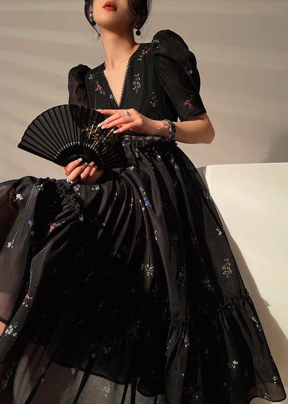 Classic Vintage & Enduringly Stylish Dress