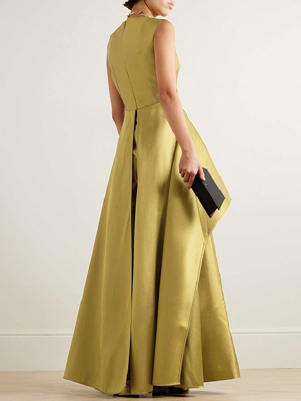 Beautifully Balanced Garment with Timeless Character