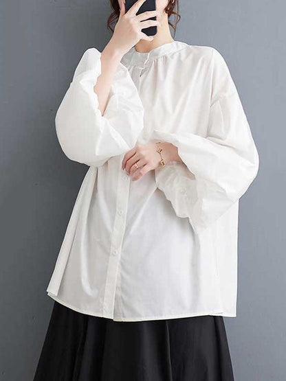 Sophisticated Blouse with a Clean Classic Look