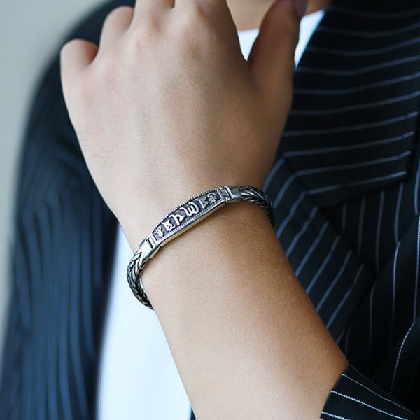 Classic Vintage & Enduringly Stylish Garment