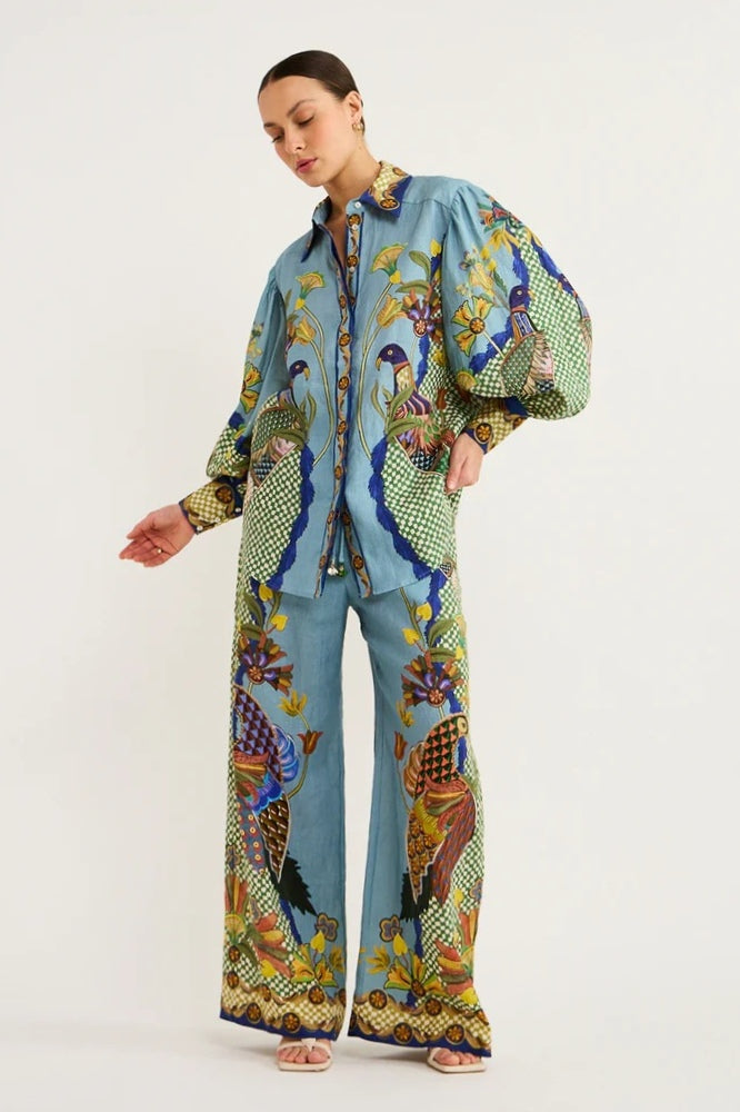 Classic Vintage Pants with a Flattering Fit