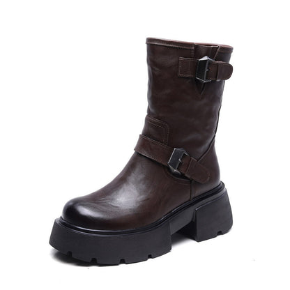 Polished Boots with an Effortless Classic Look