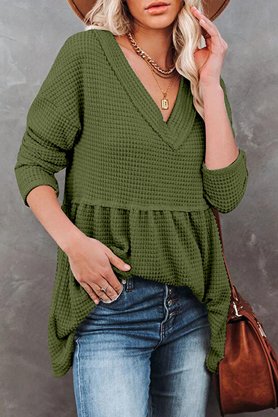 Classic Vintage Top with a Flattering Fit