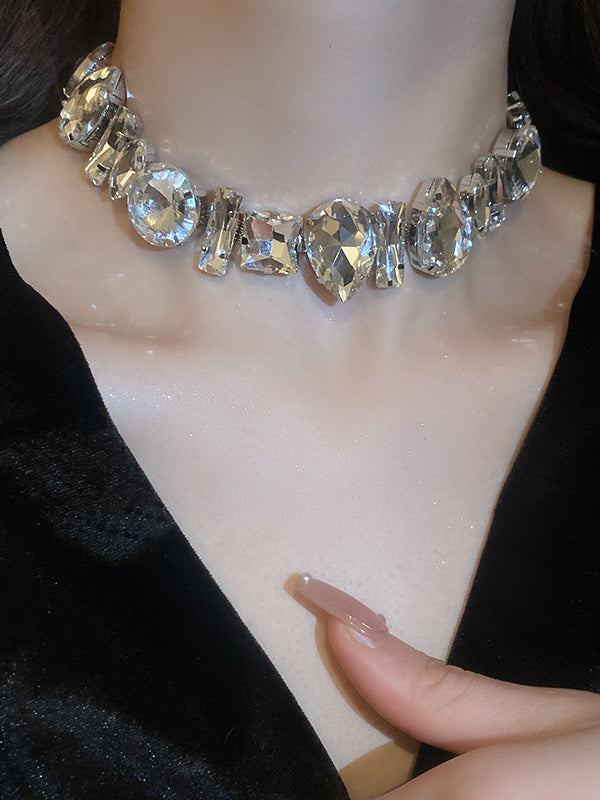 Beautifully Finished Garment in a Timeless Design