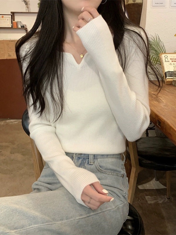 Elegantly Styled Sweater for Everyday Wear
