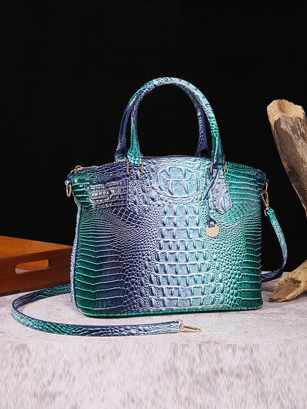 Gracefully Styled Bag for Any Occasion