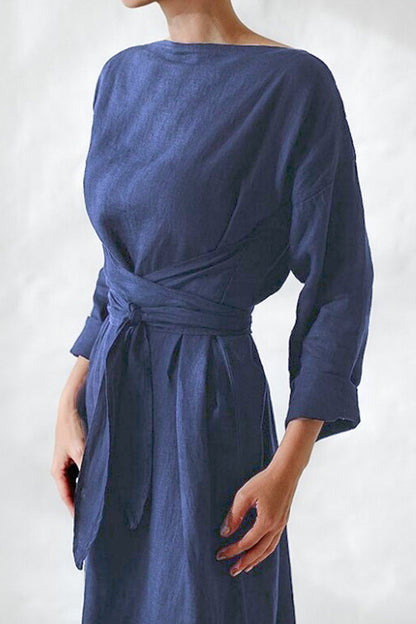 Sophisticated Dress with a Clean Classic Look