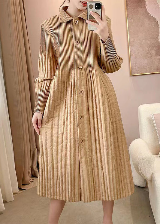 Classic Vintage & Enduringly Stylish Coat