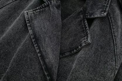 Gracefully Styled Coat for Any Occasion