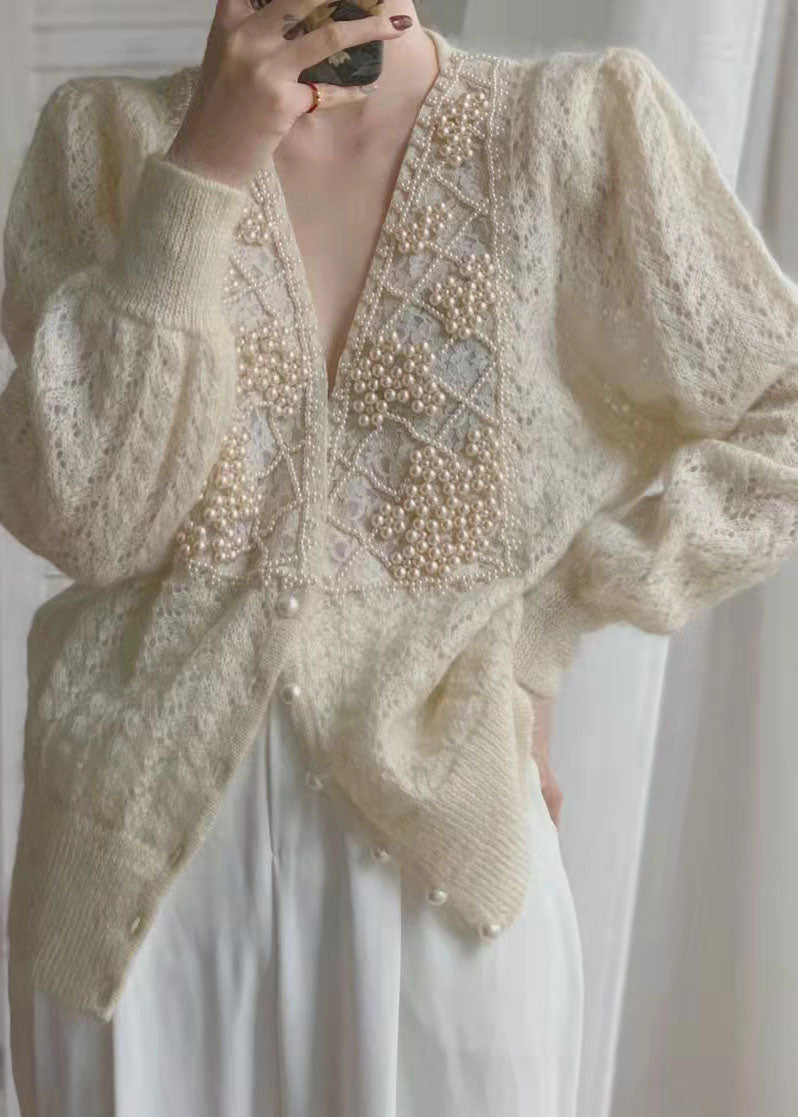 Effortlessly Elegant Coat with a Timeless Design