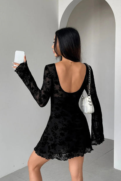 Sophisticated Dress with a Clean Classic Look
