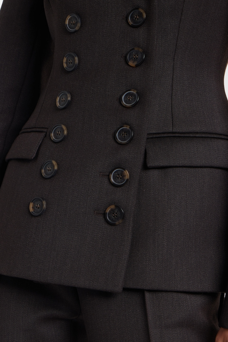 Sophisticated Pants with a Clean Classic Look