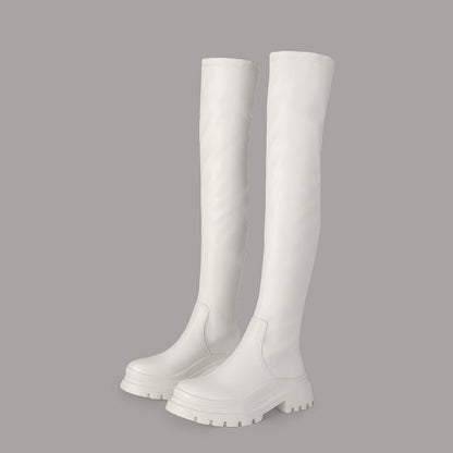 Beautifully Finished Boots in a Timeless Design
