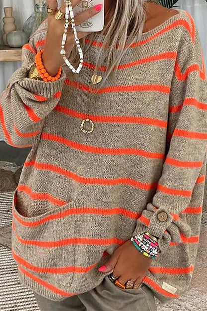 Effortlessly Elegant Sweater with a Timeless Design