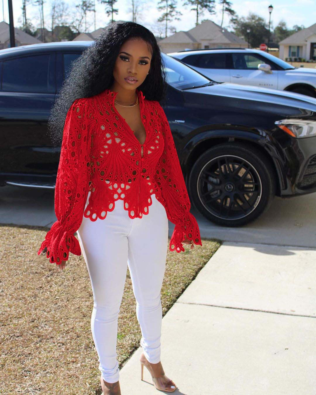 Effortlessly Elegant Blouse with a Timeless Design