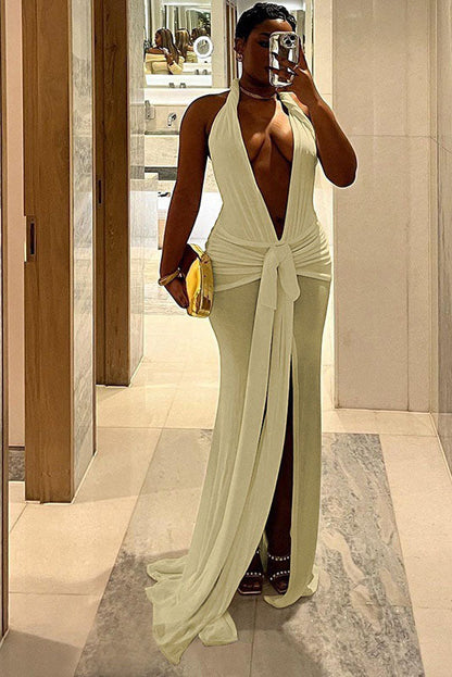 Effortlessly Elegant Dress with a Timeless Design