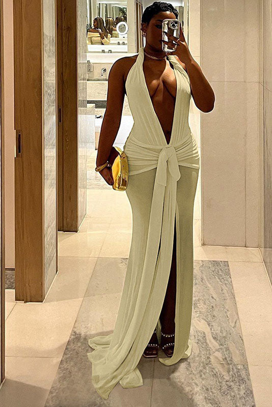 Effortlessly Elegant Dress with a Timeless Design