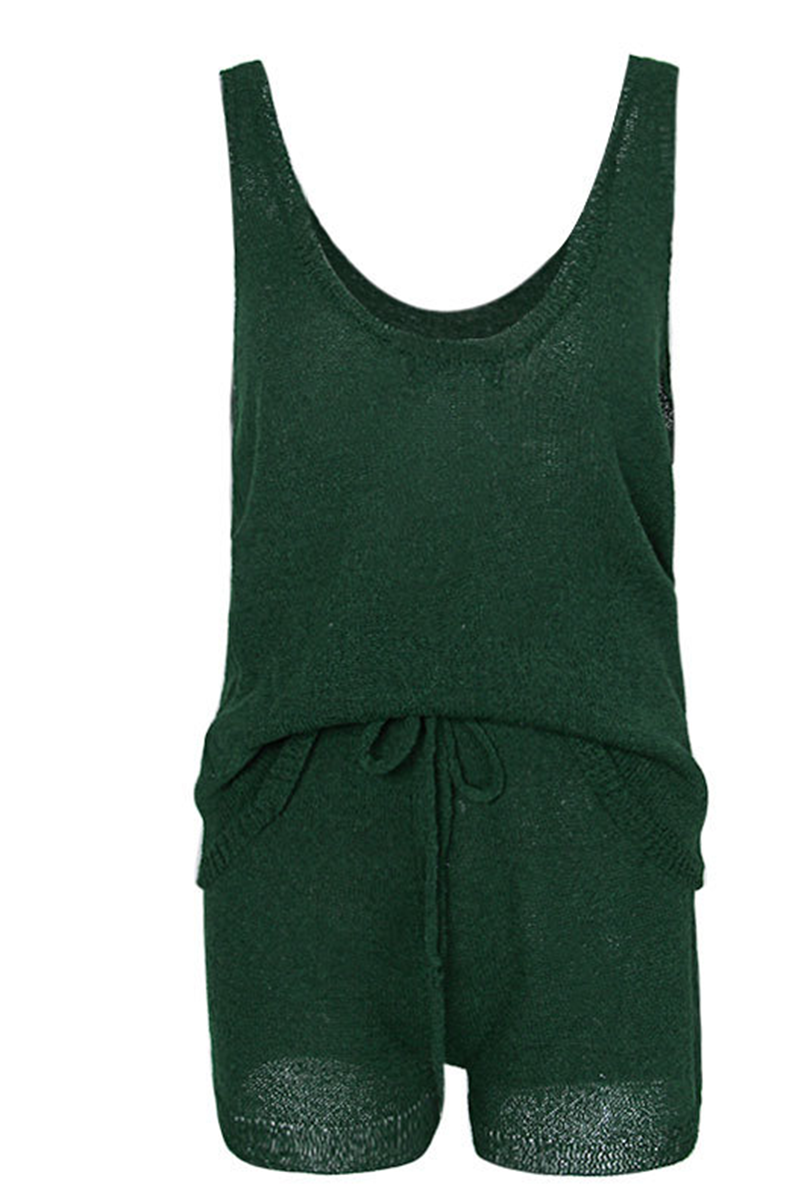 Effortlessly Elegant Garment with a Timeless Design