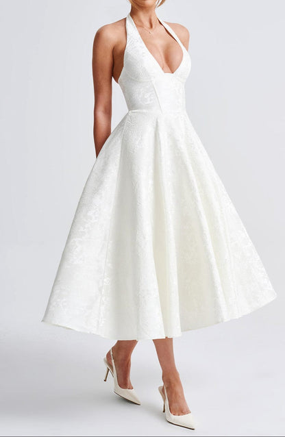 Polished Dress with an Effortless Classic Look