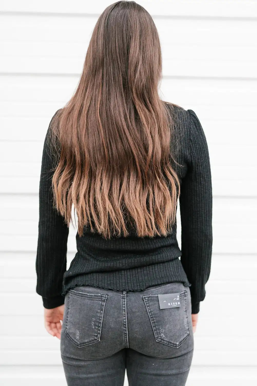Effortlessly Elegant Top with a Timeless Design