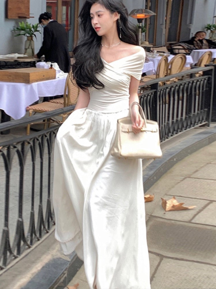 Gracefully Styled Dress for Any Occasion