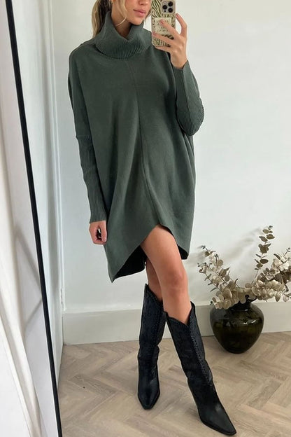 Well Tailored Sweater with a Graceful Silhouette