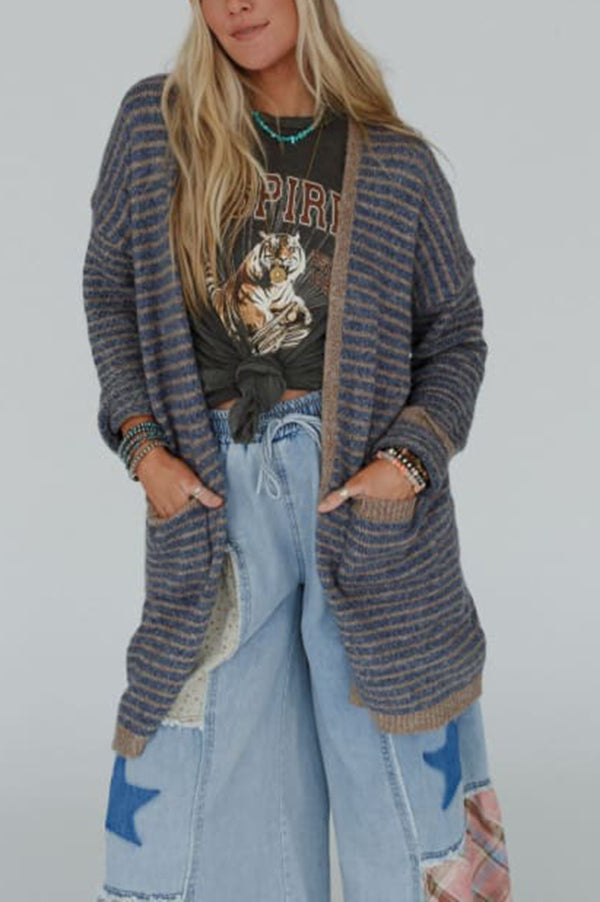 Effortlessly Elegant Cardigan with a Timeless Design