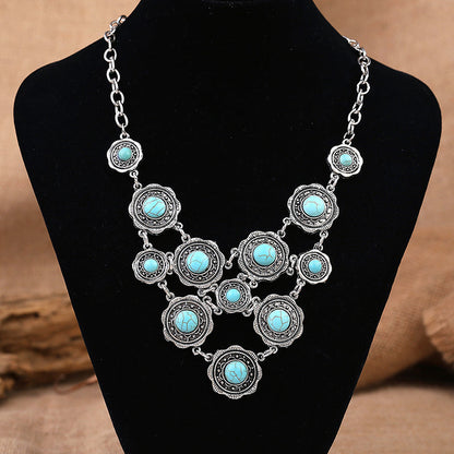 Effortlessly Elegant Garment with a Timeless Design
