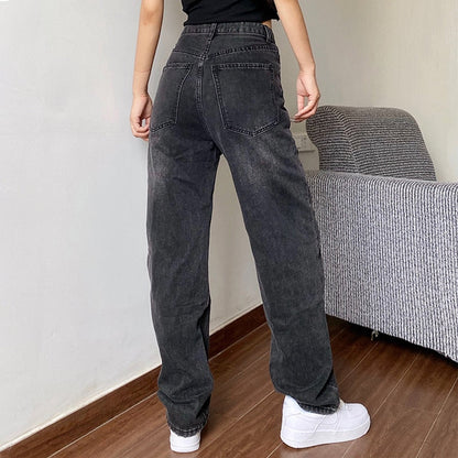 Sophisticated Garment with a Clean Classic Look
