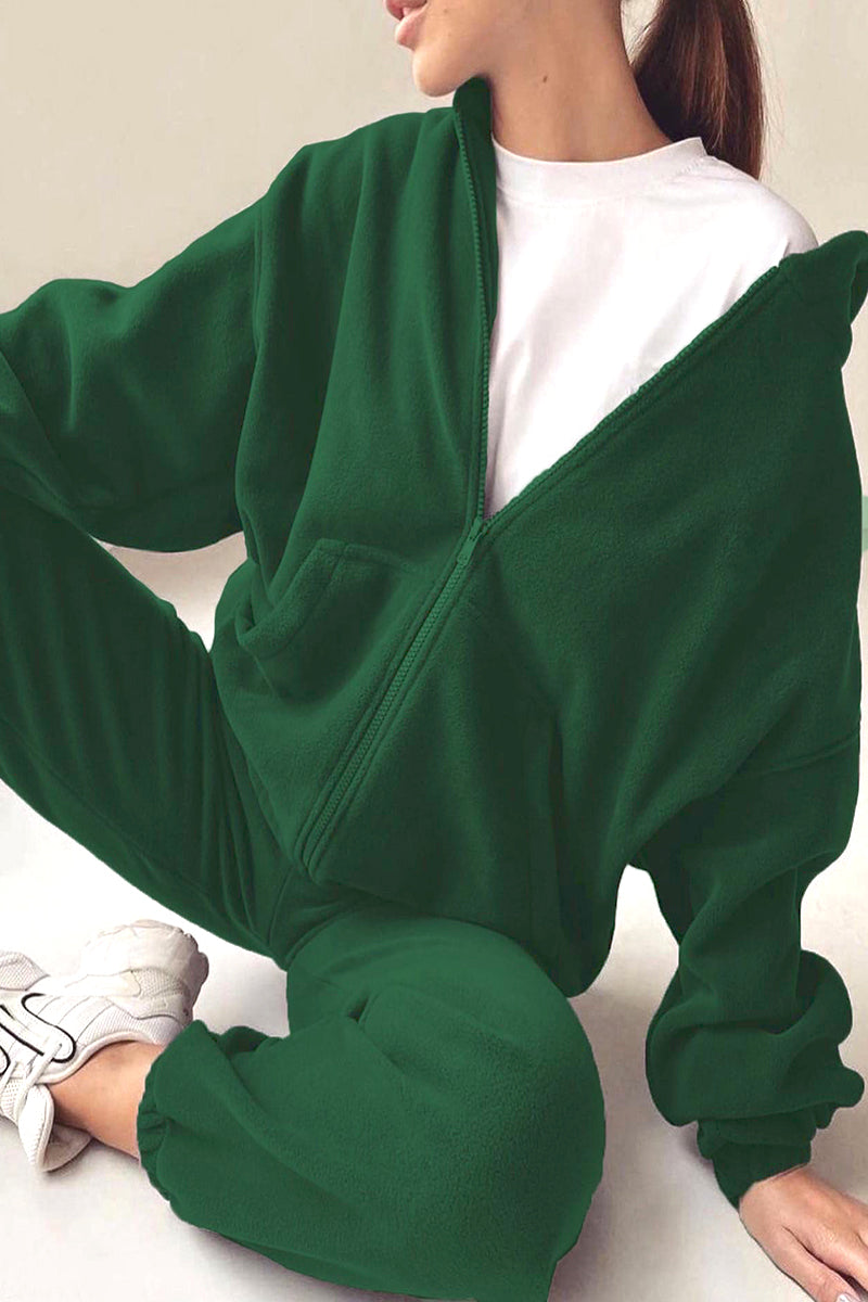 Beautifully Finished Garment in a Timeless Design