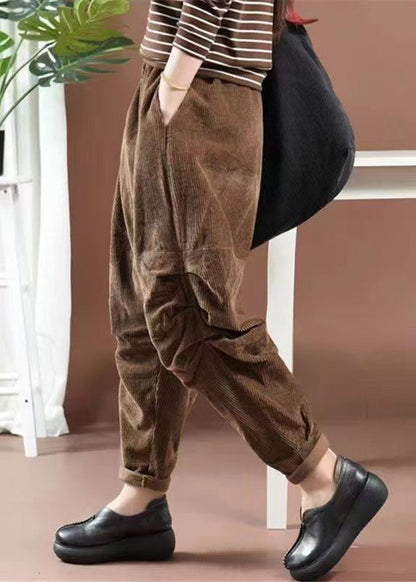 Elegantly Styled Pants for Everyday Wear