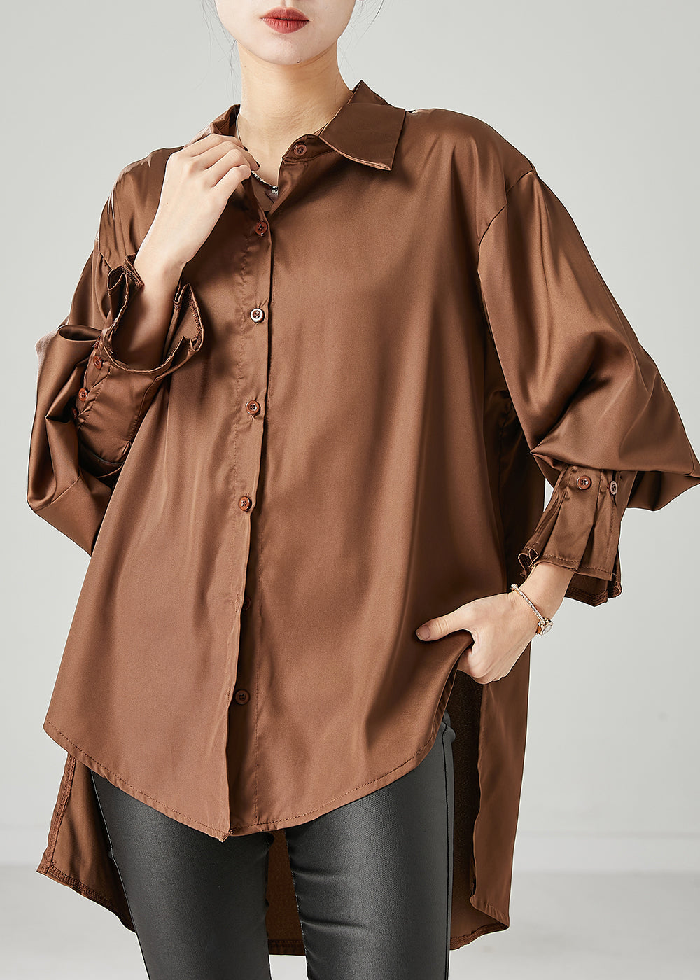 Beautifully Crafted Blouse in a Classic Style