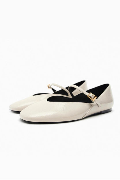 Polished Garment with an Effortless Classic Look