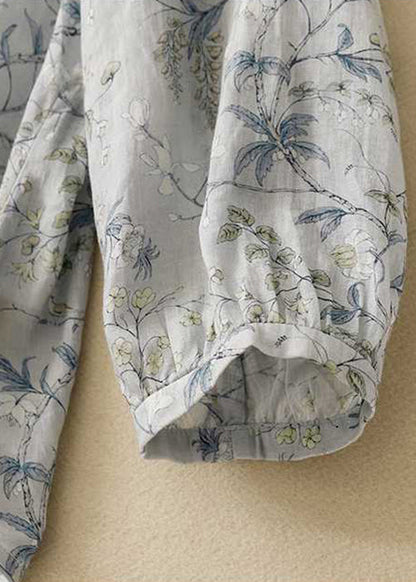 A Vintage Style Shirt with Delicate Timeless Details