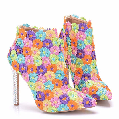Classic Vintage Boots with a Flattering Fit
