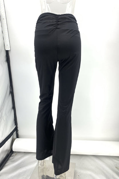 Sophisticated Garment with a Clean Classic Look