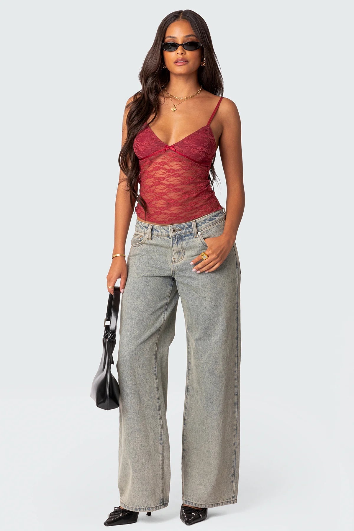 Well Tailored Top with a Graceful Silhouette