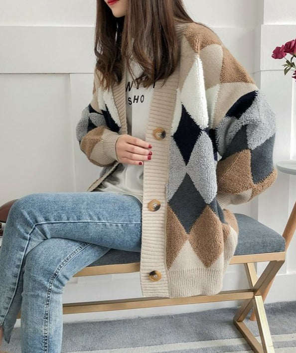 Beautifully Crafted Cardigan in a Classic Style